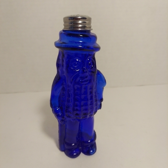 PLANTERS MR. PEANUT Cobalt Blue Glass Salt / Pepper Shaker Advertising Colorful - Picture 2 of 12